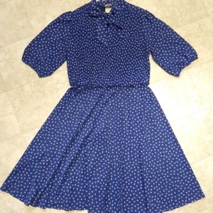 More Promises blue white floral vintage dress
